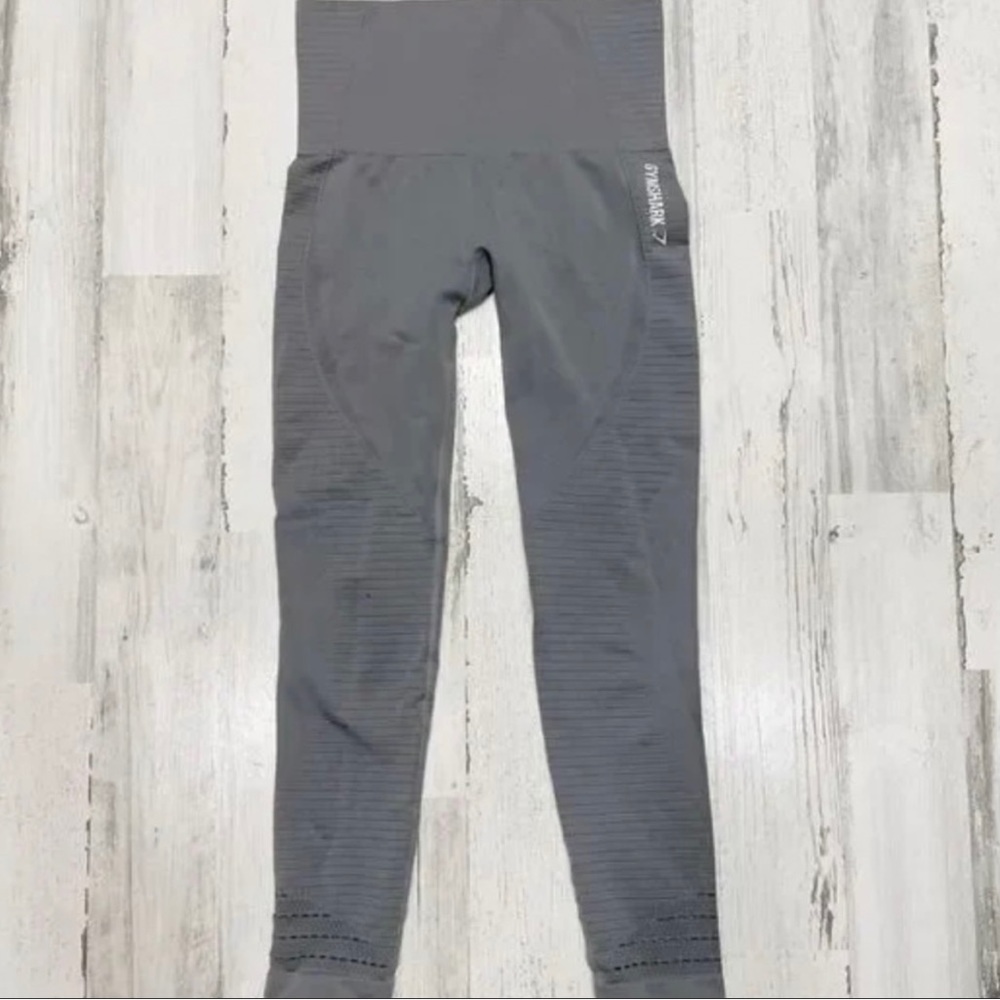 Gymshark energy+ seamless leggings Smoke M size